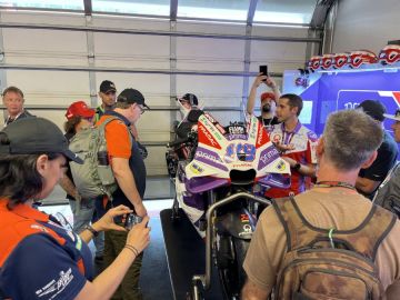 MotoGP Garage Tour