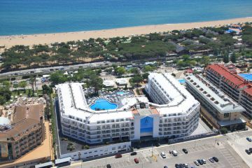 4-star Aqua Hotel Aquamarina <br /> Costa Barcelona-Maresme, Santa Susanna <br /> Spanish GP F1, Circuit de Barcelona-Catalunya